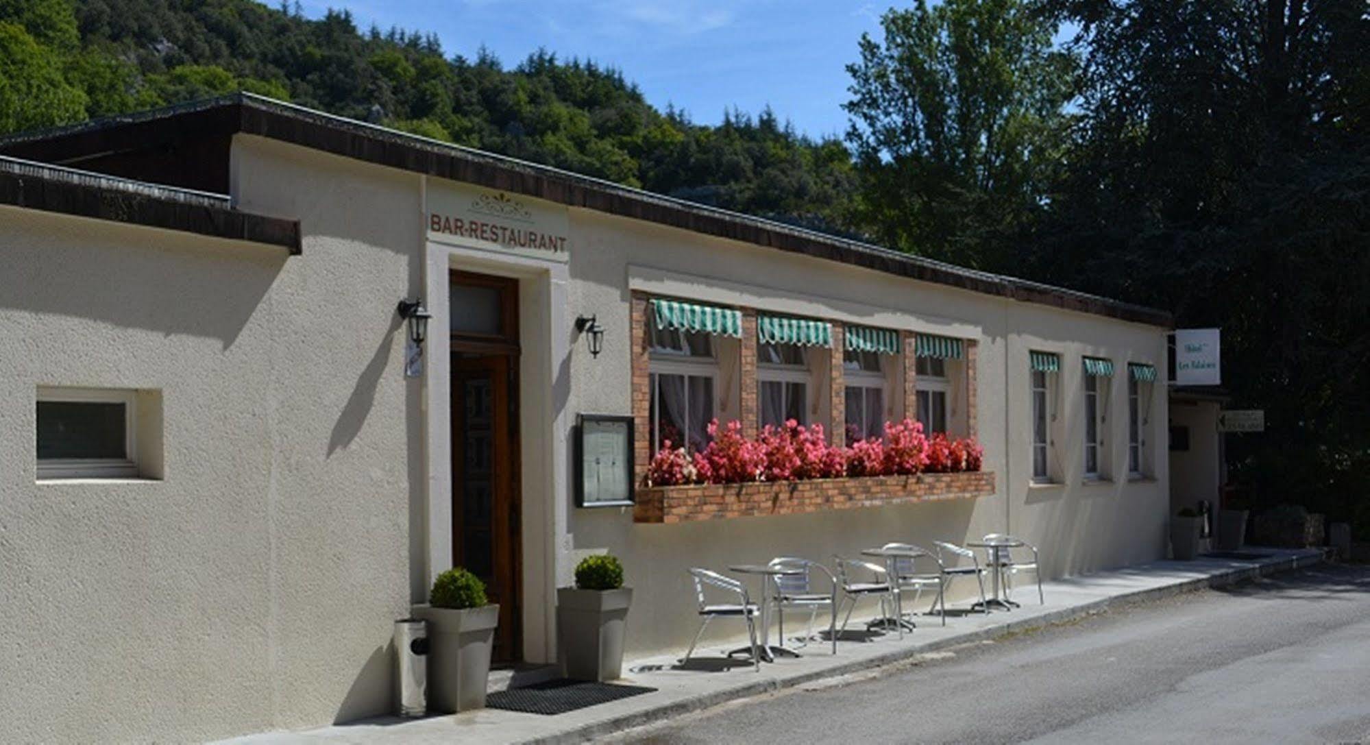 Hotel Restaurant Les Falaises Bouziès Dış mekan fotoğraf